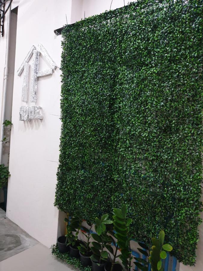 Tp Home Bangkok Esterno foto